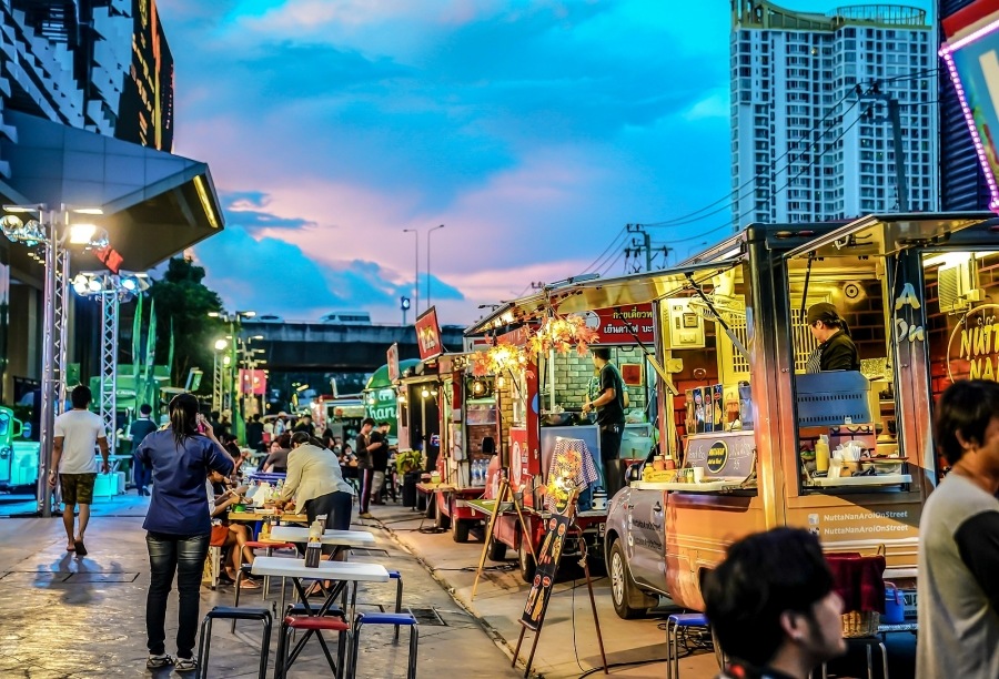 A la gente le encantan los foodtrucks